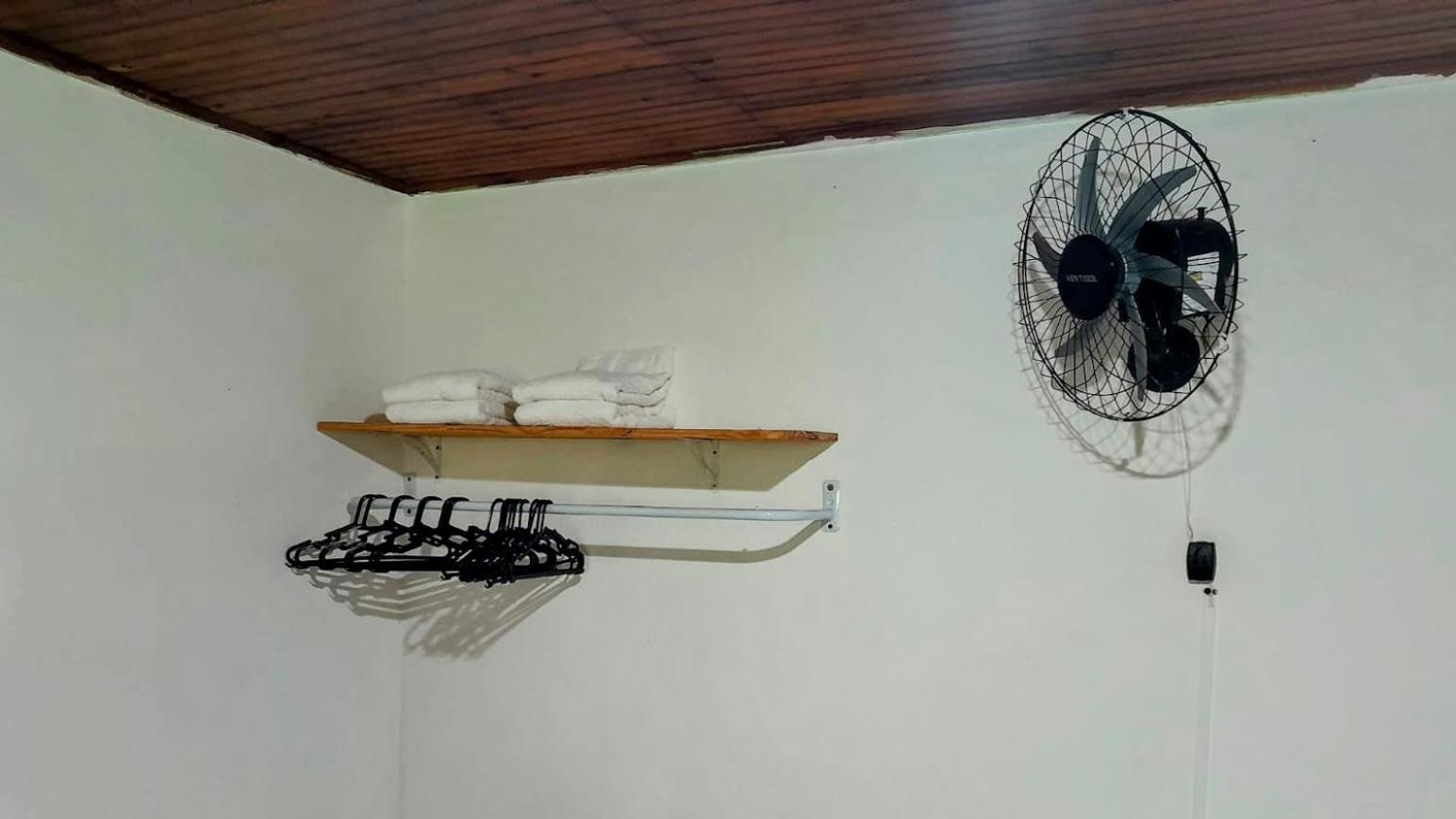 Farm stay Beija-flor & Bem-te-vi, Mata Atlantica, Juquitiba, Sp *
