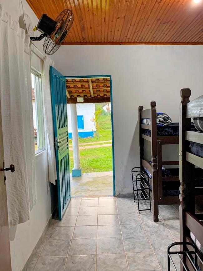 Beija-flor & Bem-te-vi, Mata Atlantica, Juquitiba, Sp Farm stay *